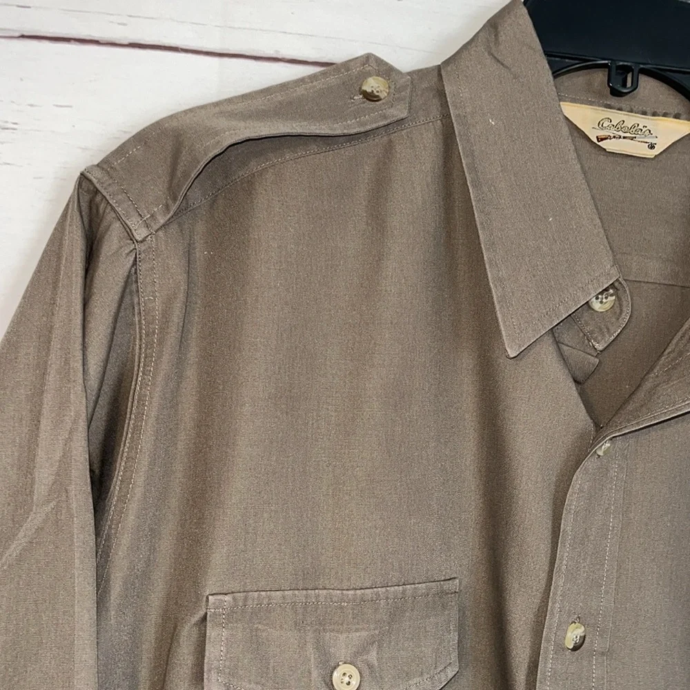 Cabelas Button Down Shirt XXL - Picture 9 of 10